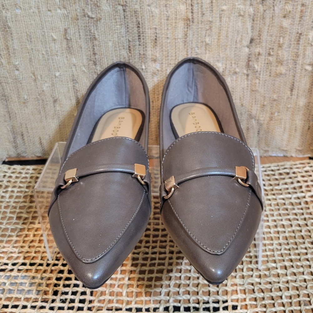 Bamboo Brand Style Justify - 74 Taupe color Flat Shoe Women's 10